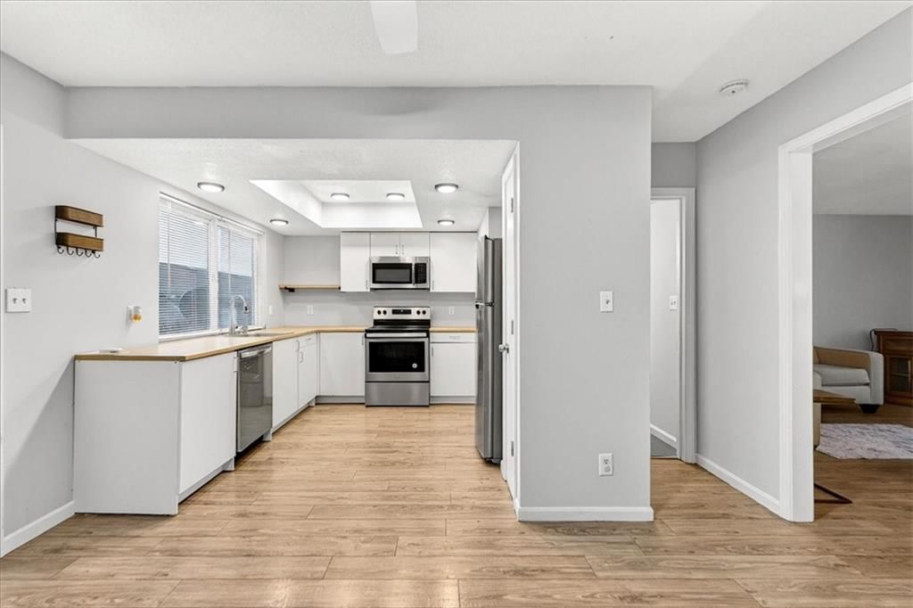 5926 E 129th Street — photo 15