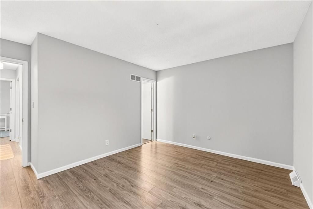 5926 E 129th Street — photo 19