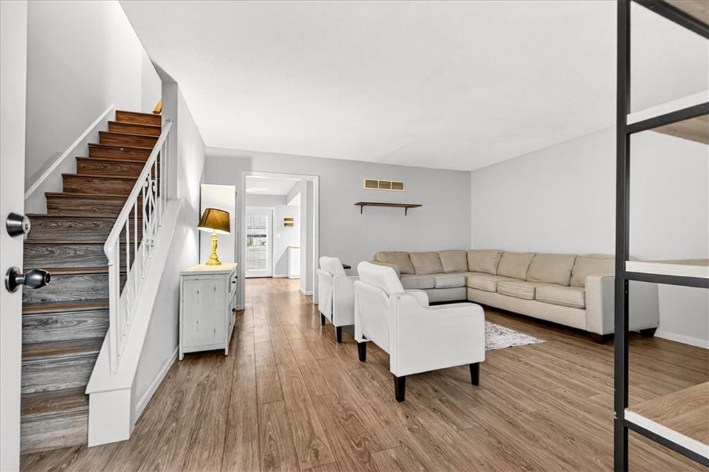 5926 E 129th Street — photo 33
