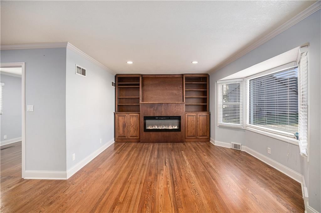 5308 McAnany Drive — photo 5