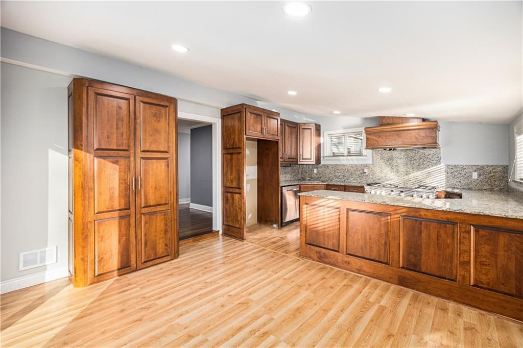 5308 McAnany Drive — photo 7