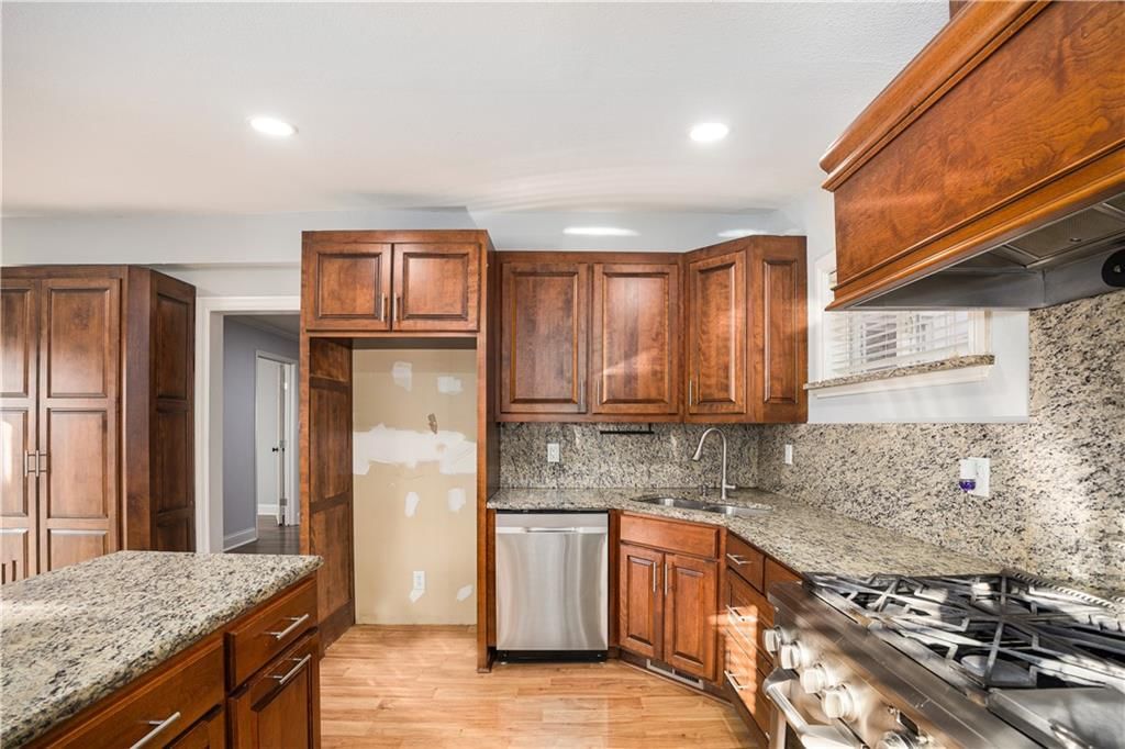 5308 McAnany Drive — photo 10