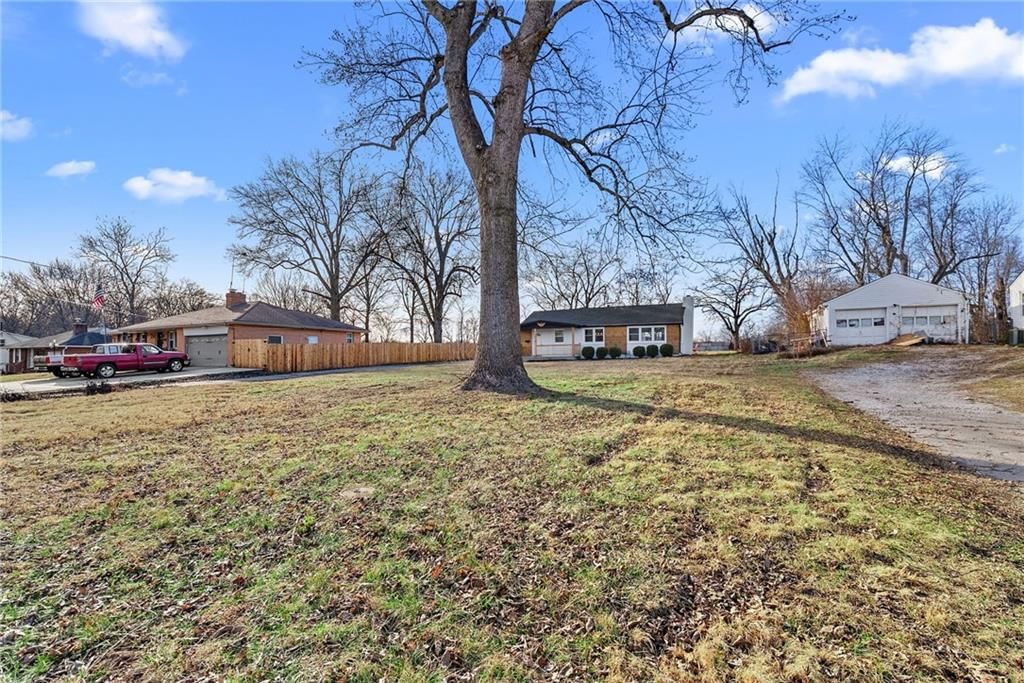 2018 James Downey Road — photo 4