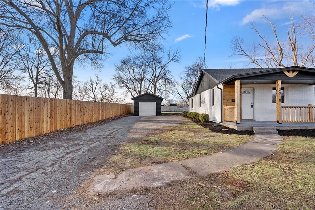 2018 James Downey Road — photo 6