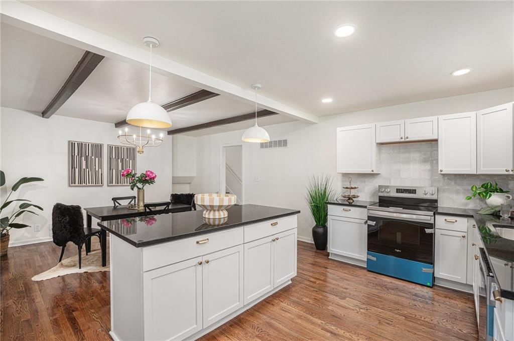 6020 E 151st Street — photo 15