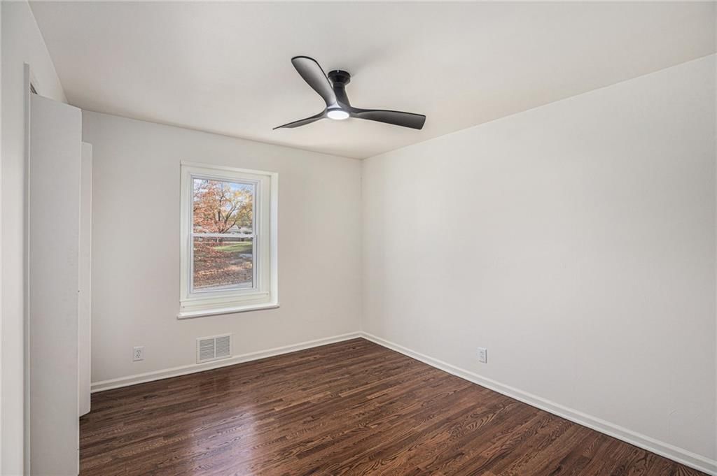 6020 E 151st Street — photo 21