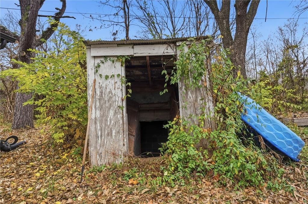 230 Elmore Street — photo 25