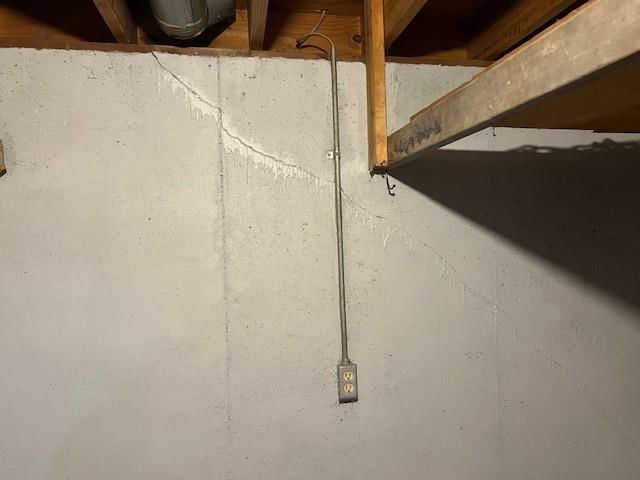 234 E Moss Street — photo 23