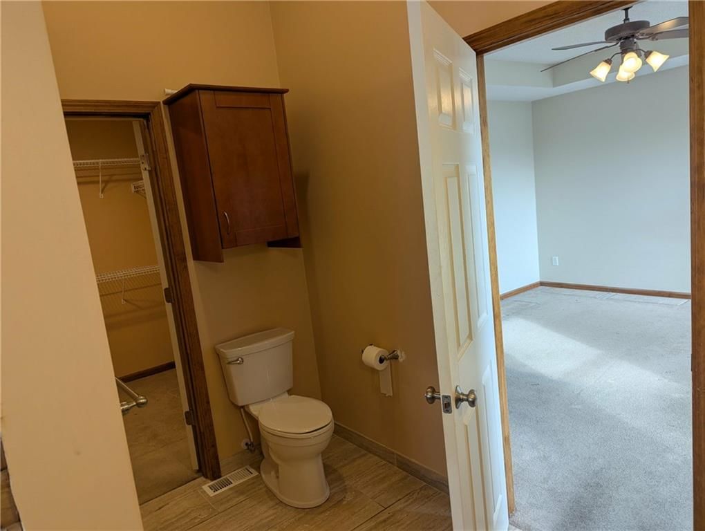 1105 NW SAWGRASS Drive — photo 17