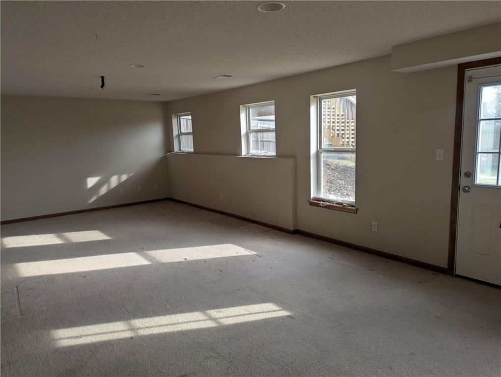 1105 NW SAWGRASS Drive — photo 25