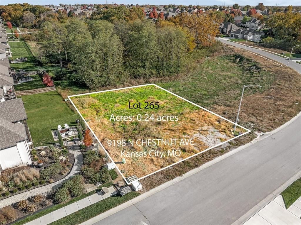 9198 N Chestnut Avenue — photo 1