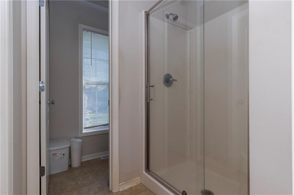 1902 NE Lake Drive — photo 27