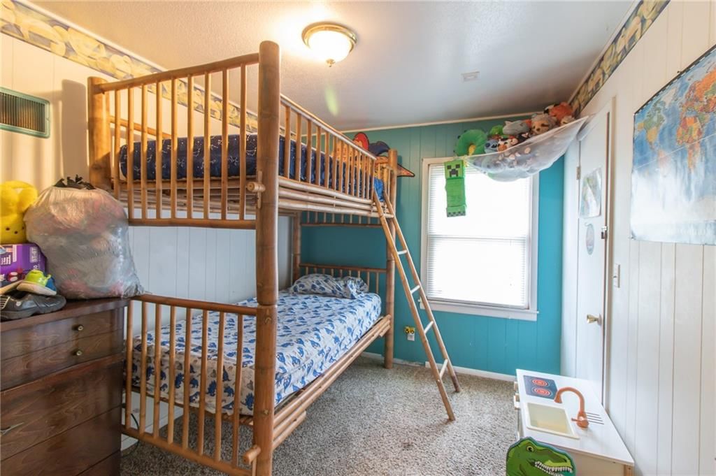 116 W Rives Road — photo 10