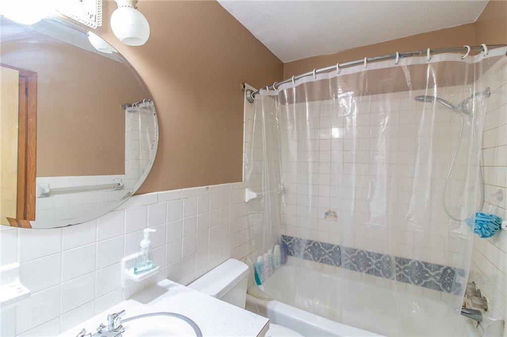 116 W Rives Road — photo 11