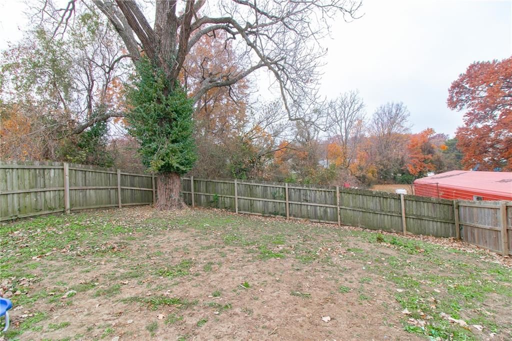 116 W Rives Road — photo 22