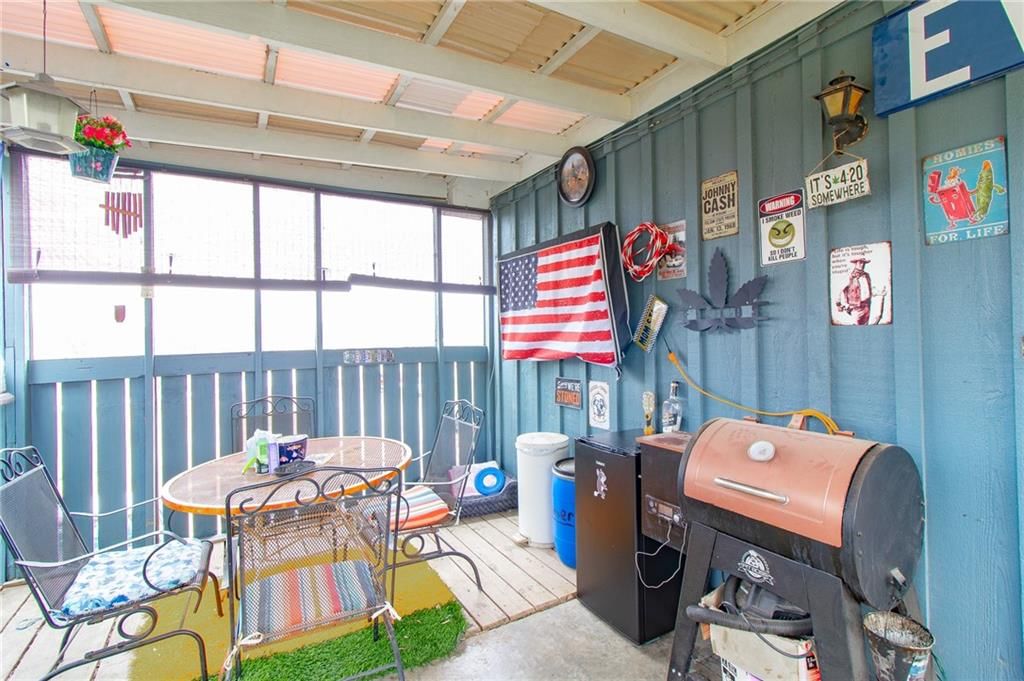 116 W Rives Road — photo 25