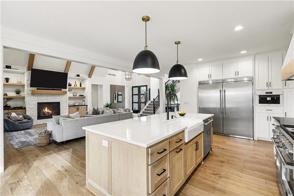 9450 Marion Street — photo 15