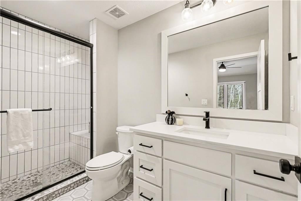 9450 Marion Street — photo 47
