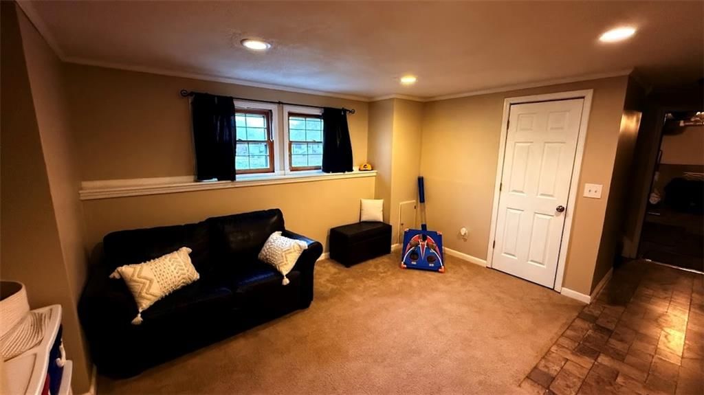 7104 Michael Lane — photo 35
