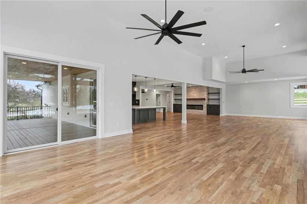 11105 NW 77th Terrace — photo 10