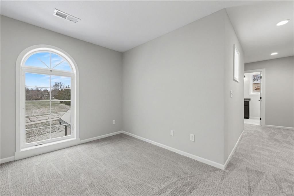 11105 NW 77th Terrace — photo 37