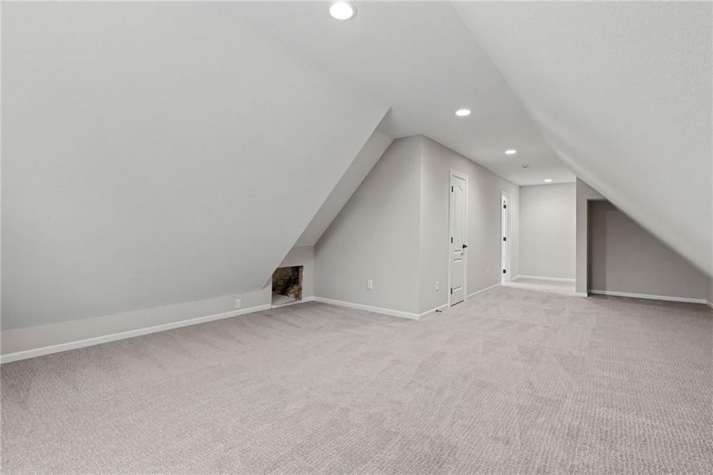 11105 NW 77th Terrace — photo 40