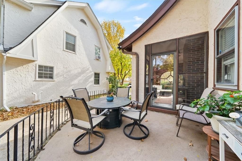 1212 W 72nd Street — photo 30