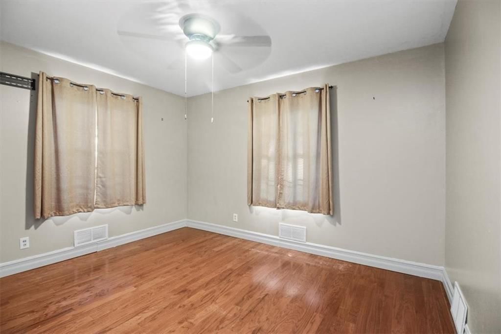 6507 N McGee Street — photo 12