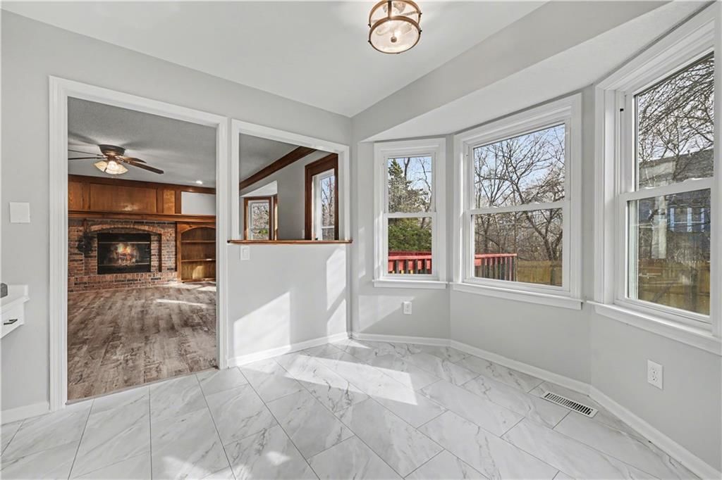 8033 Hall Street — photo 20