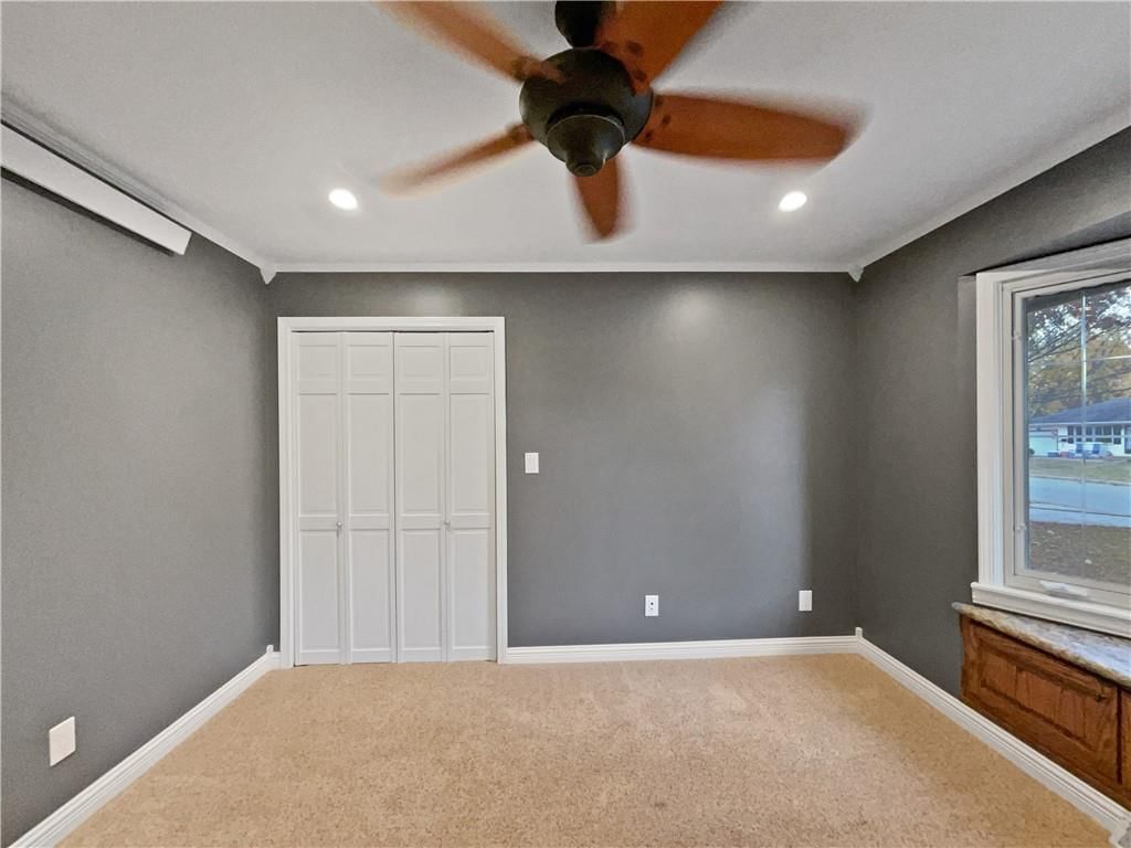 2200 Meadowlark Drive — photo 7