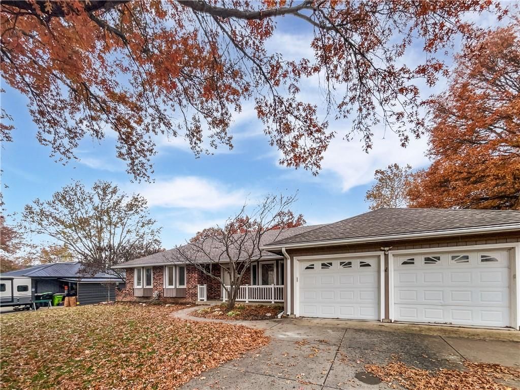 2200 Meadowlark Drive — photo 15