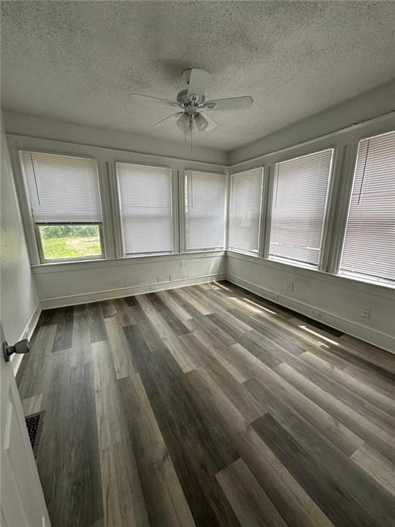 4221 CHESTNUT Avenue — photo 7
