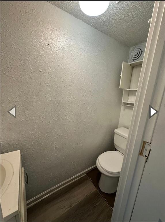 4221 CHESTNUT Avenue — photo 10