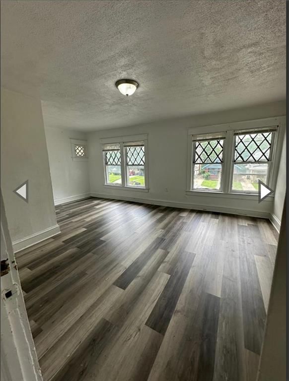 4221 CHESTNUT Avenue — photo 17