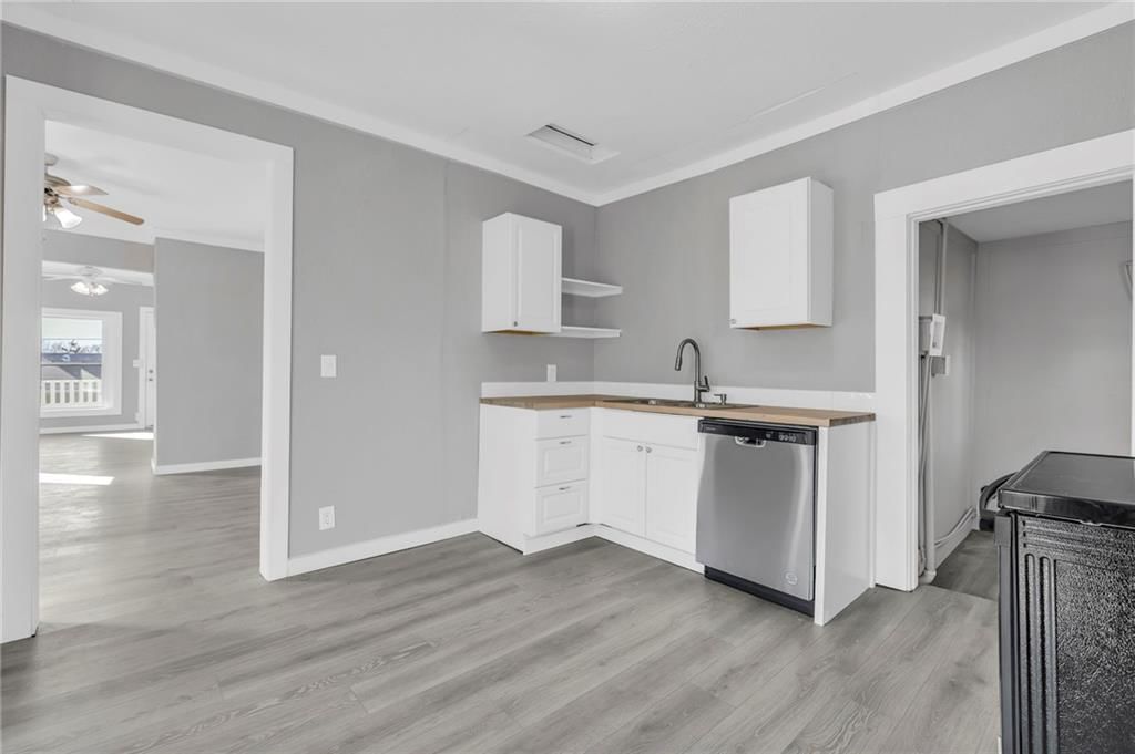 311 N Silver Street — photo 10
