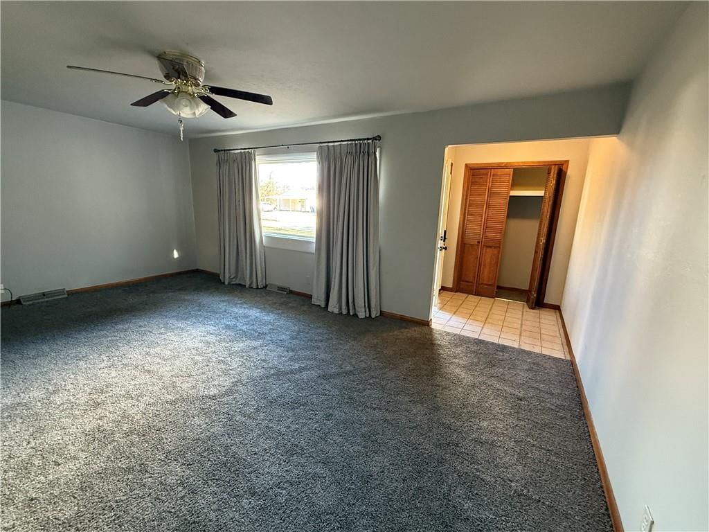 104 Warwick Road — photo 3