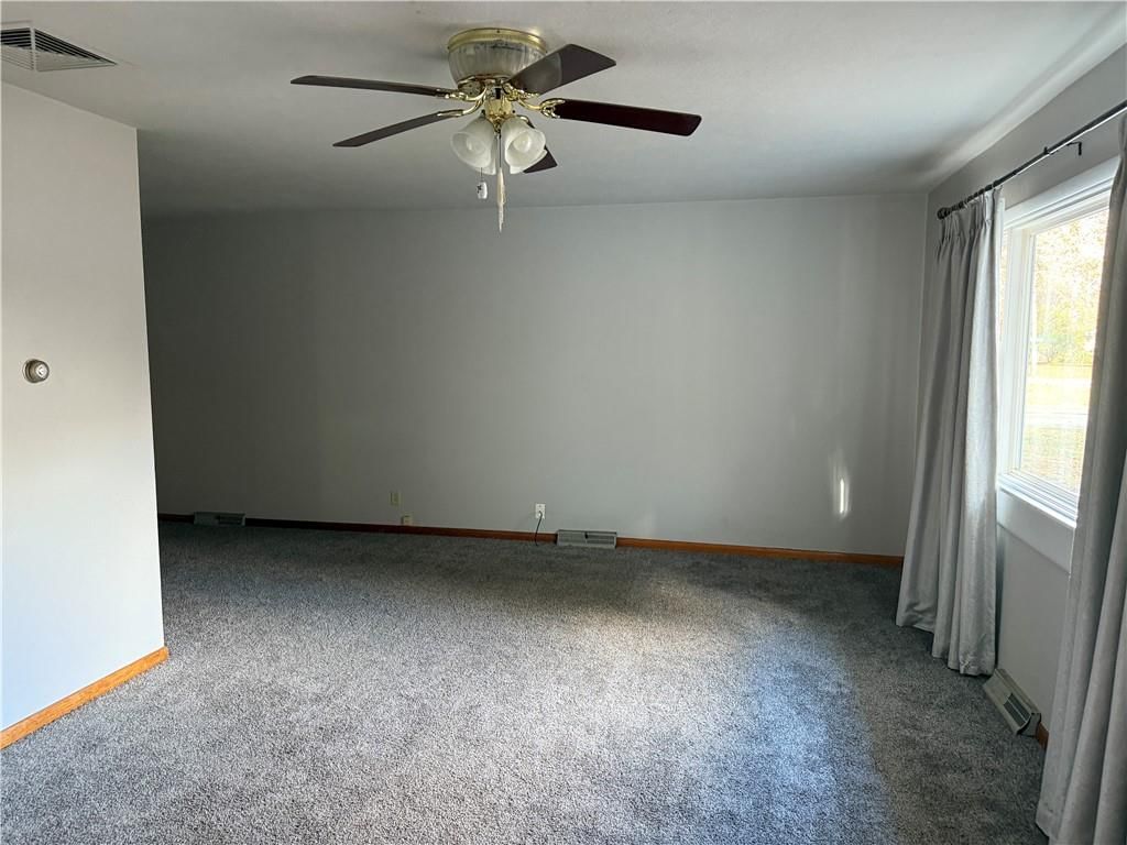 104 Warwick Road — photo 4
