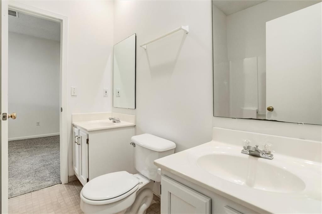 17528 W 111th Place — photo 22