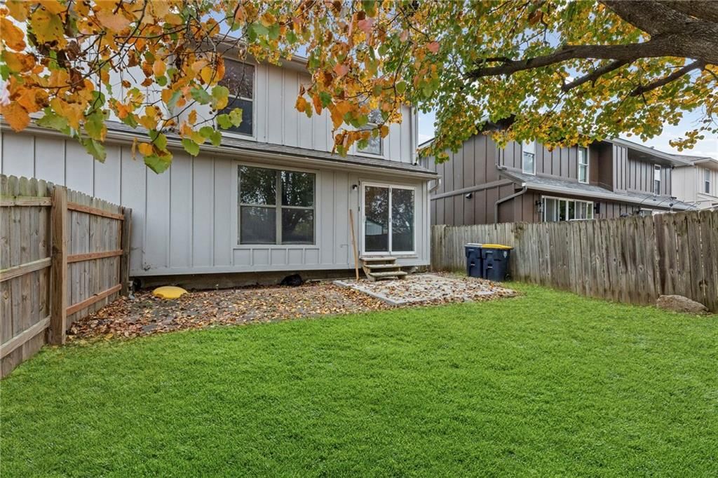 13333 Walnut Street — photo 32