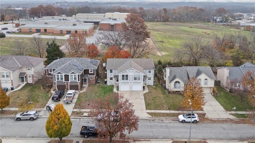 13333 Walnut Street — photo 41