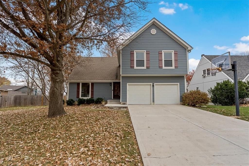 13330 W 112th Terrace, Overland Park, KS