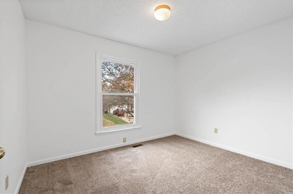 13330 W 112th Terrace — photo 22
