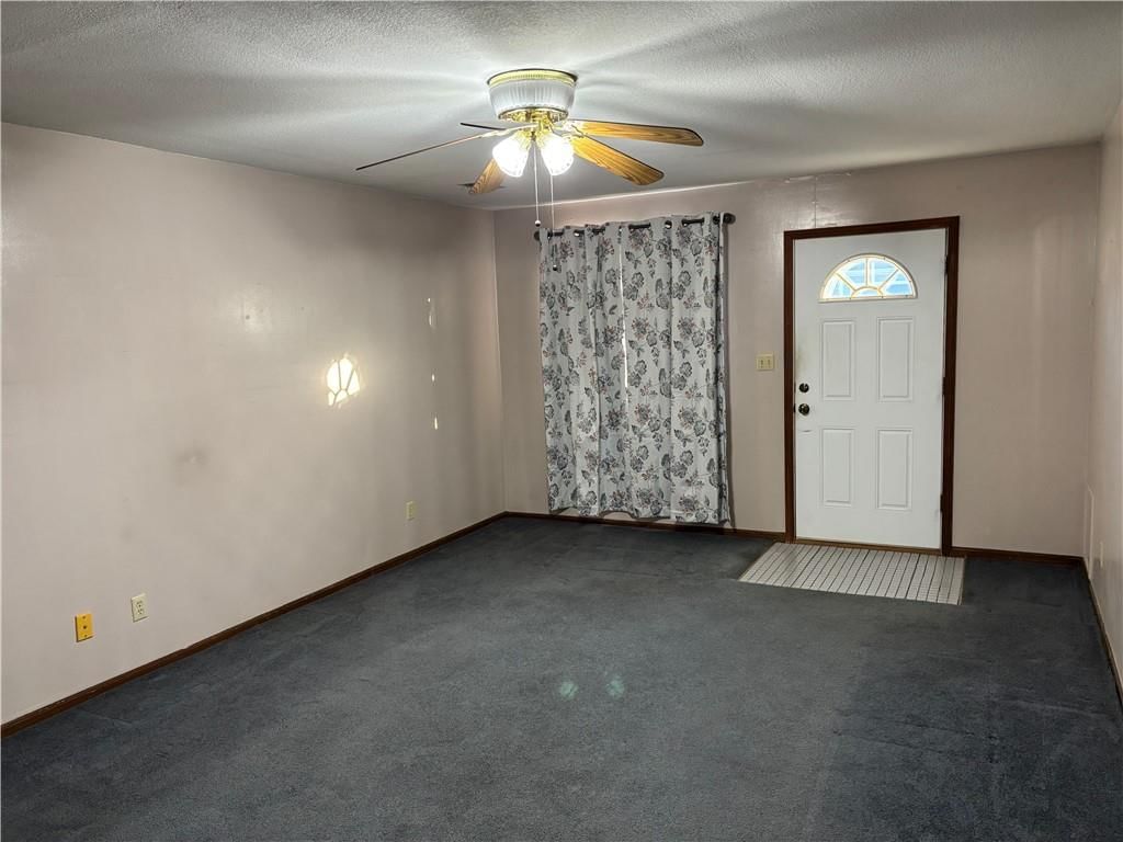603 E Beth Street — photo 3