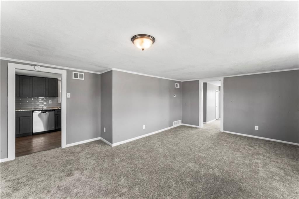 1202 E 23rd Street — photo 5