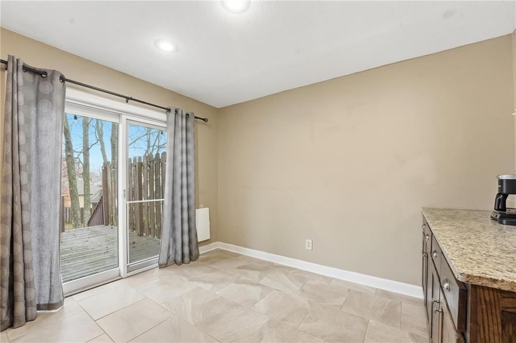 3704 NW 74TH Street — photo 8