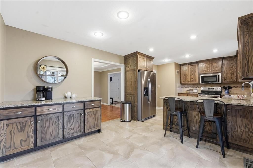 3704 NW 74TH Street — photo 9