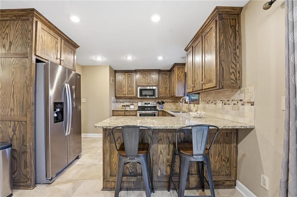 3704 NW 74TH Street — photo 10