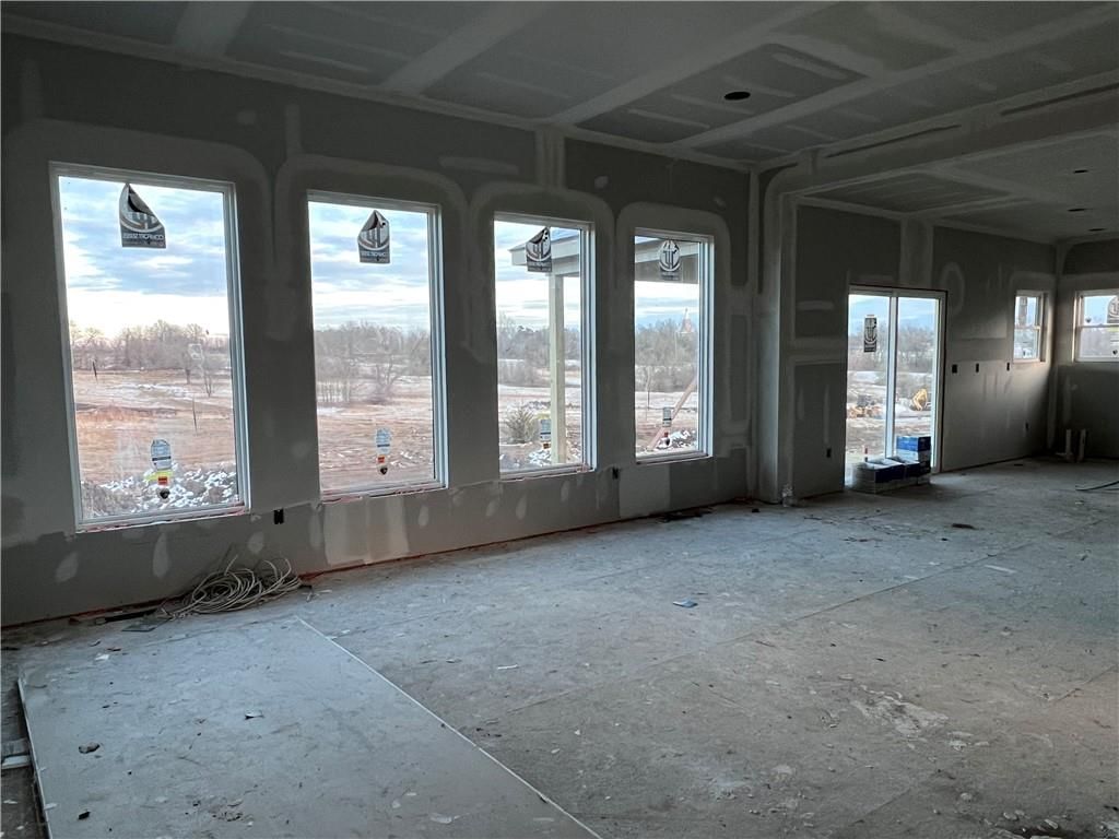 814 W Shawhan Parkway — photo 4