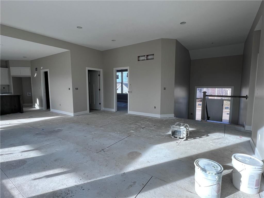 814 W Shawhan Parkway — photo 5