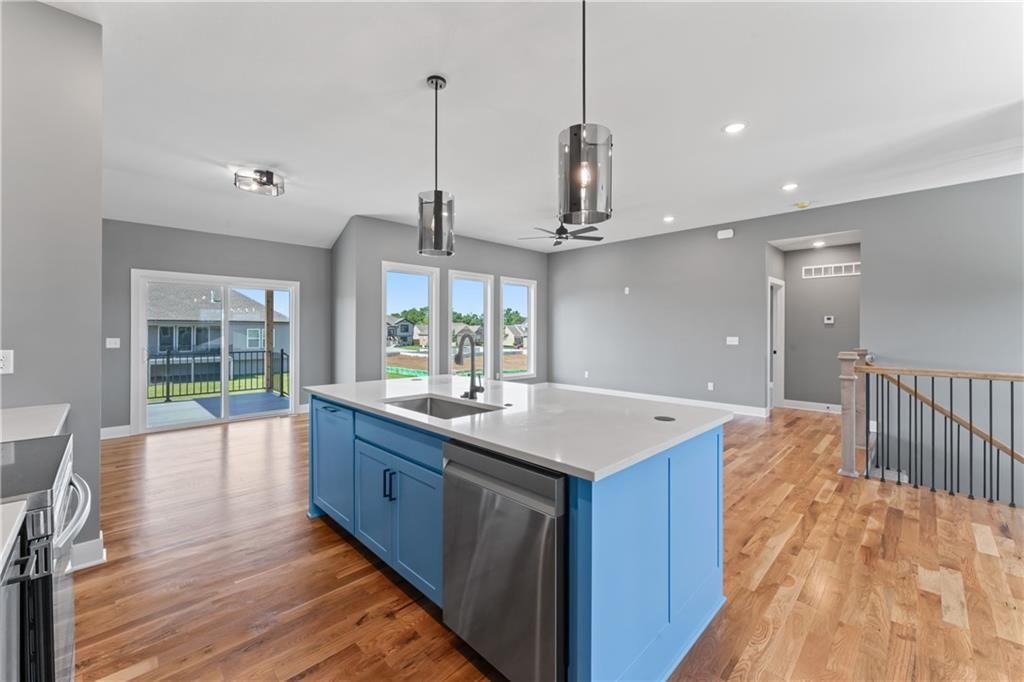 814 W Shawhan Parkway — photo 18